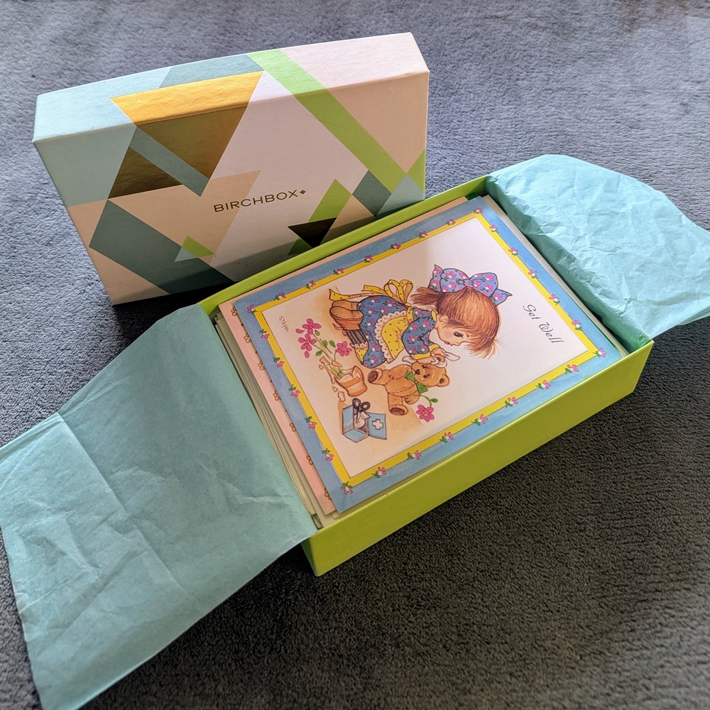 Box of 28 Assorted Greeting Cards & Envelopes